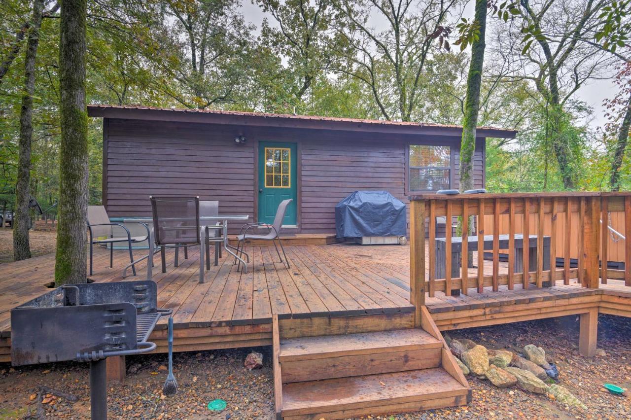 Villa Hochatown Hideaway With Hot Tub, Grill And Fire Pit! à Stephens Gap Extérieur photo